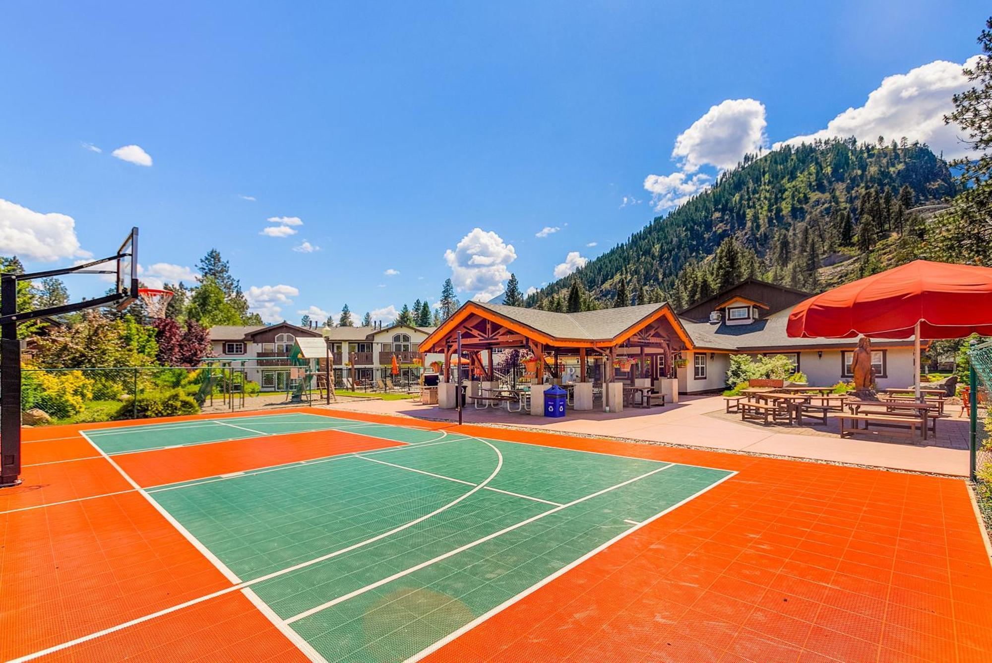 Adventurer'S Escape At Icicle Village With Pool And Hot Tub Leavenworth Exterior photo